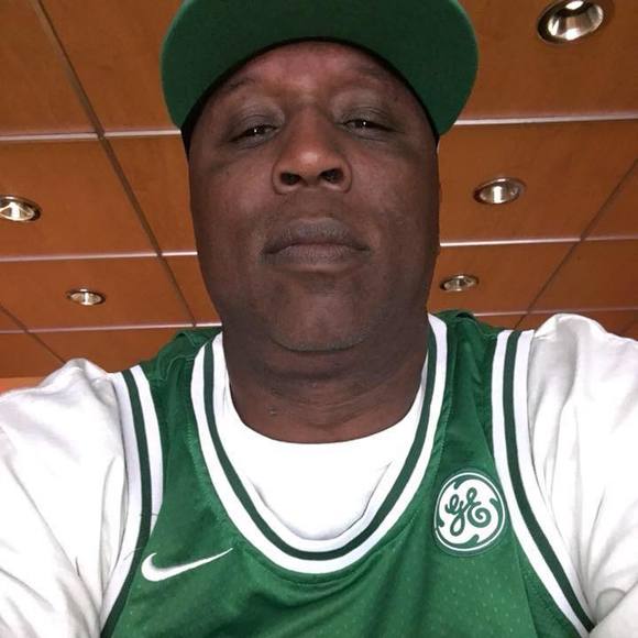 Meet your Posher, Donald - Picture 1 of 1